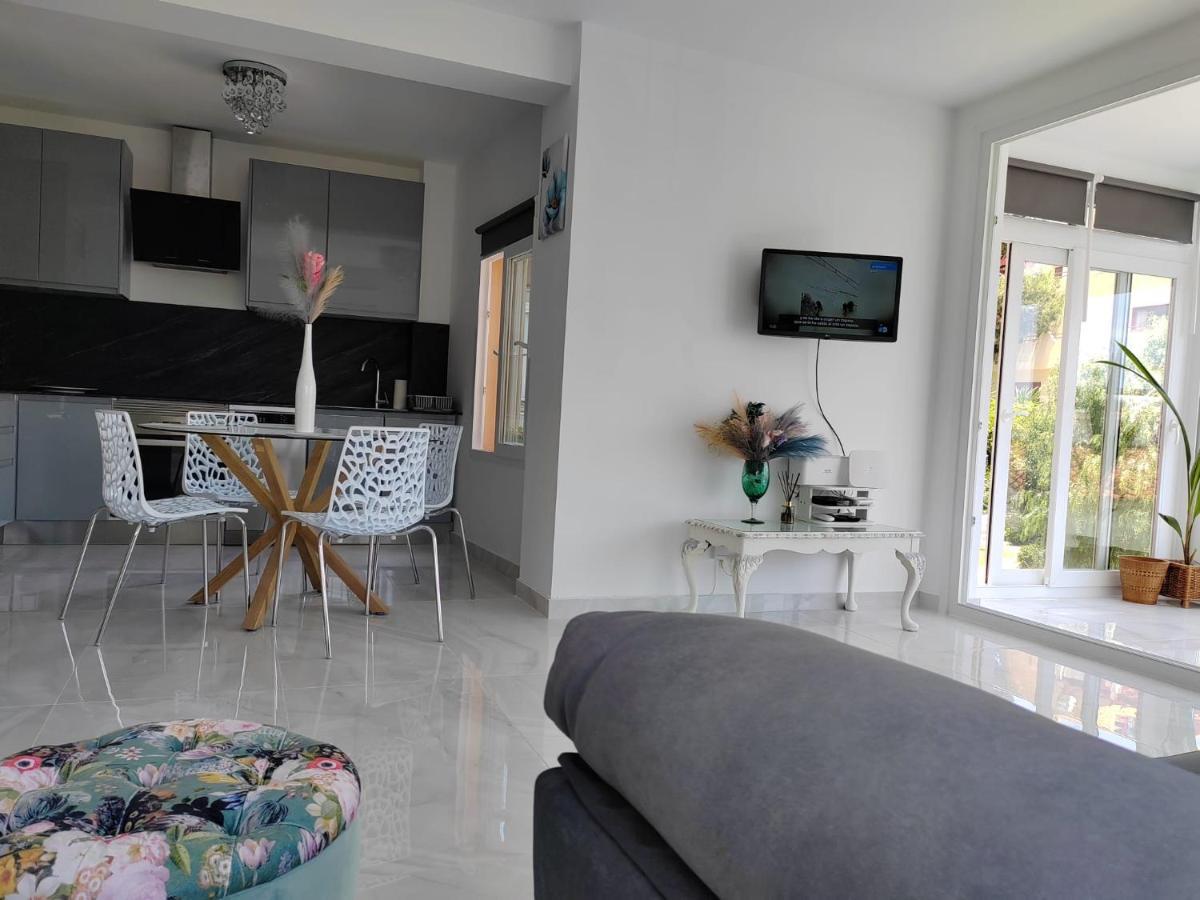 Apartamento La Torre,200M Hasta La Playa Бенальмадена Экстерьер фото